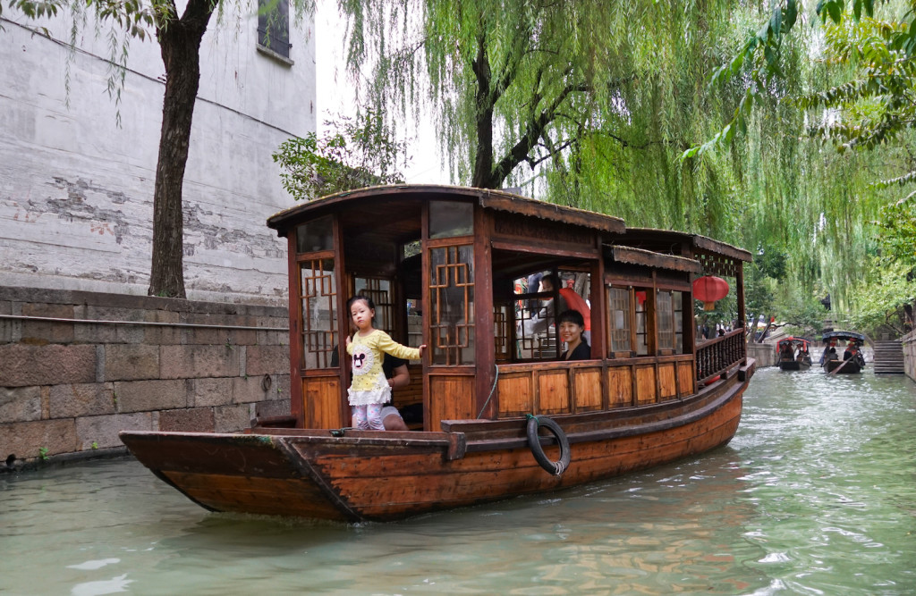 nanxun-water-village-girl-in-boat