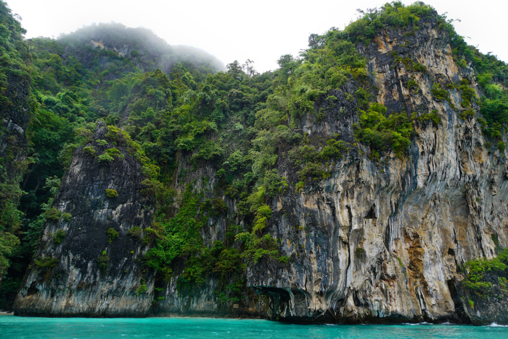 thailand-sea-cliffs
